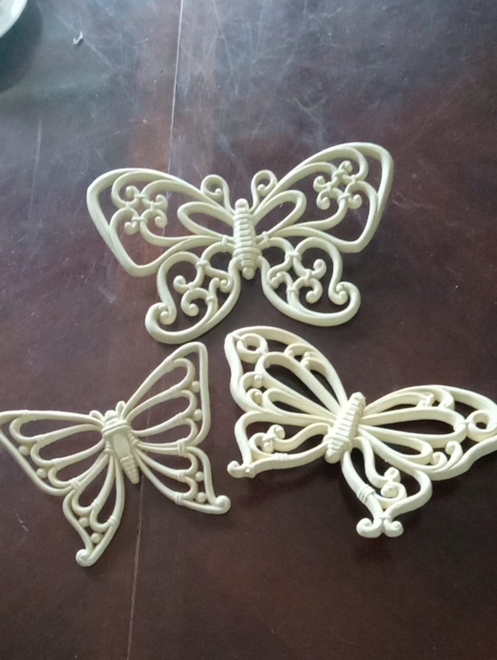 3 Vintage White HOMCO SOROCO butterflies